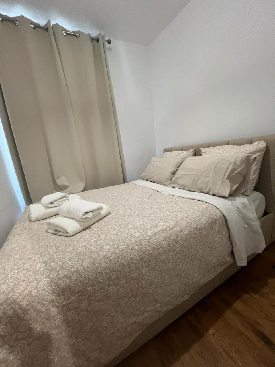 Appartement Au Coeur De Marais Dans Centre De Paris